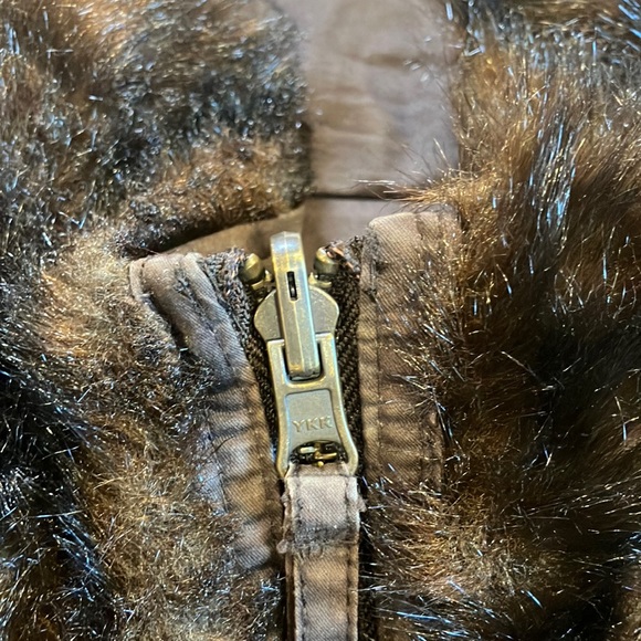YKK faux fur vest - Picture 2 of 8